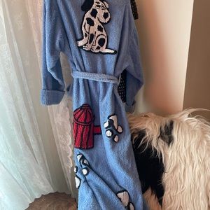 Canyon Group Vintage dog Robe fire hydrant large terry robe